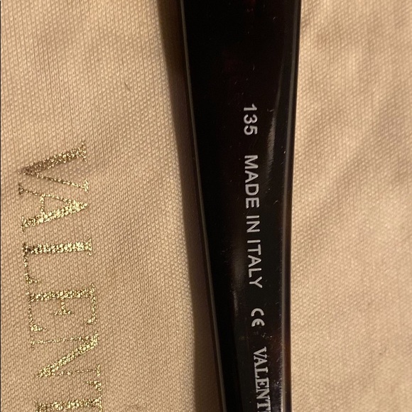 VALENTINO Sunglasses - Picture 11 of 16